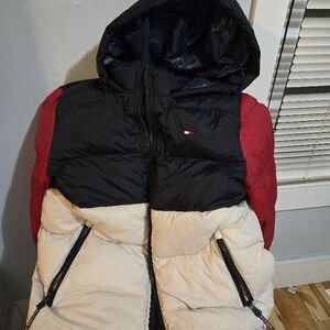 Tommy Hilfiger Colorblock Puffer Jacket